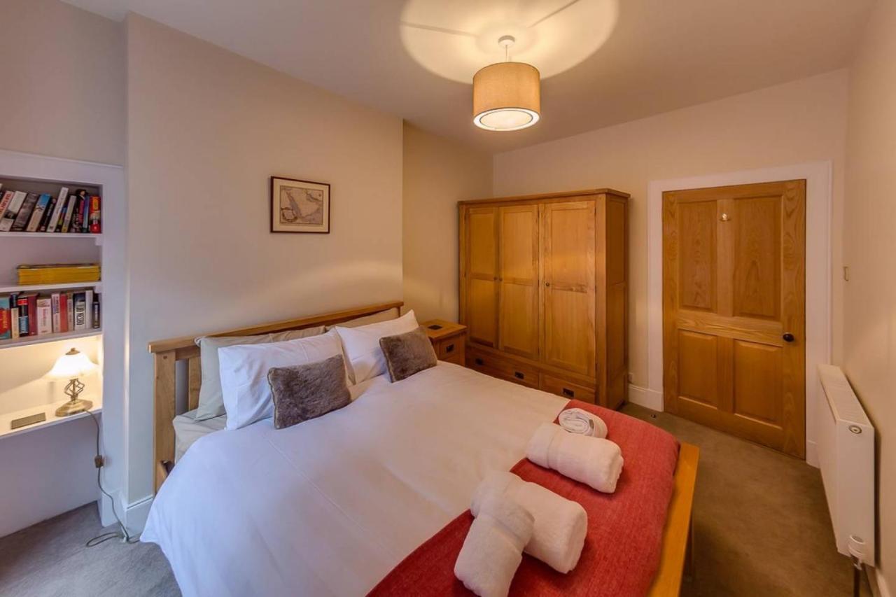 Joivy Stylish Apt In Trendy New Town Location 爱丁堡 外观 照片