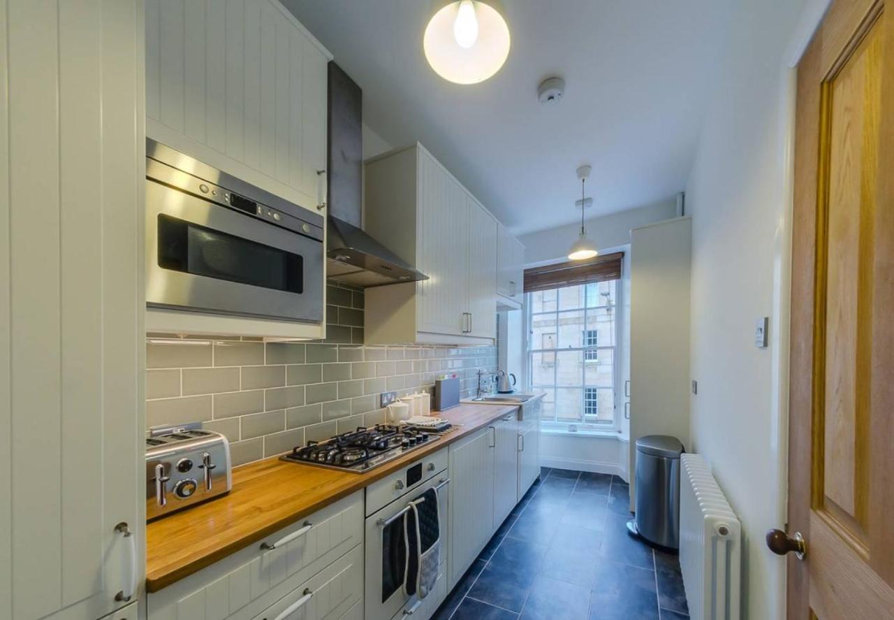 Joivy Stylish Apt In Trendy New Town Location 爱丁堡 外观 照片